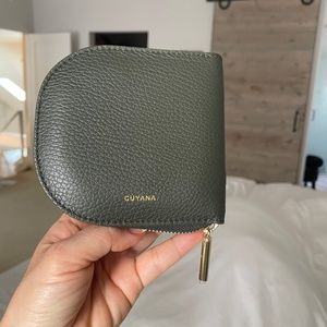 Cuyana New Wallet (part of Duo Zip Wallet set)